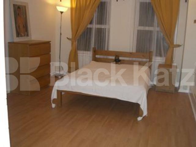 			UNDER OFFER, 4 Bedroom, 1 bath, 1 reception House			 Northwold Road, Clapton